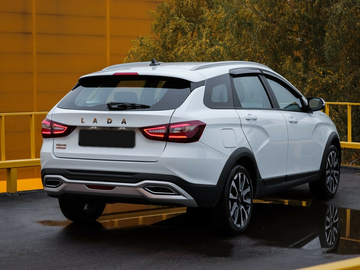 Lada (ВАЗ) Vesta с пробегом — 2024 год. Фото: #3