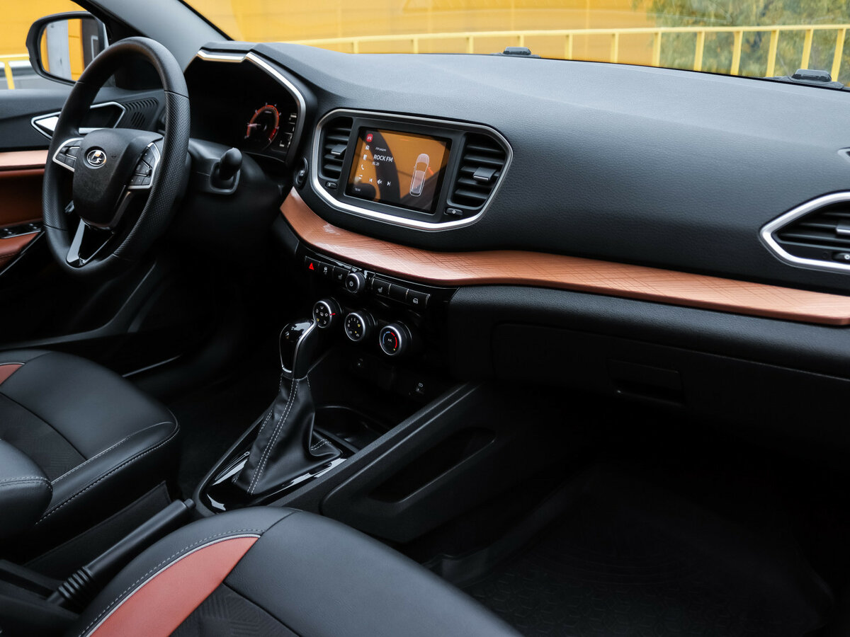 Lada (ВАЗ) Vesta с пробегом — 2024 год. Фото: #6