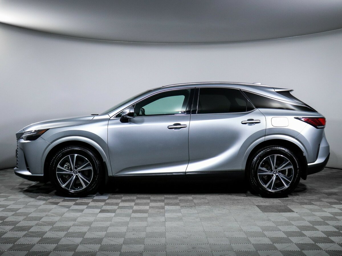 Lexus RX с пробегом — 2023 год. Фото: #7