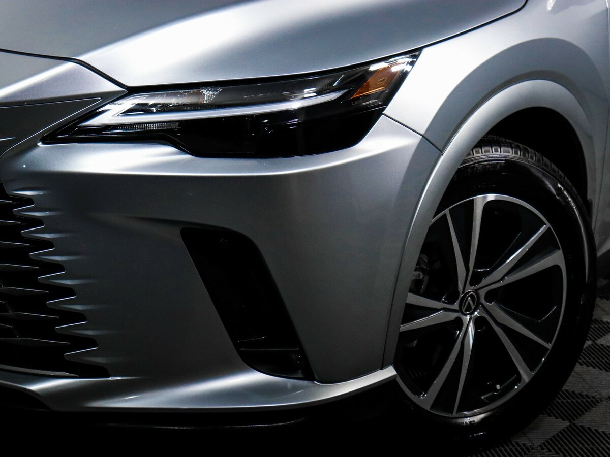 Lexus RX с пробегом — 2023 год. Фото: #15