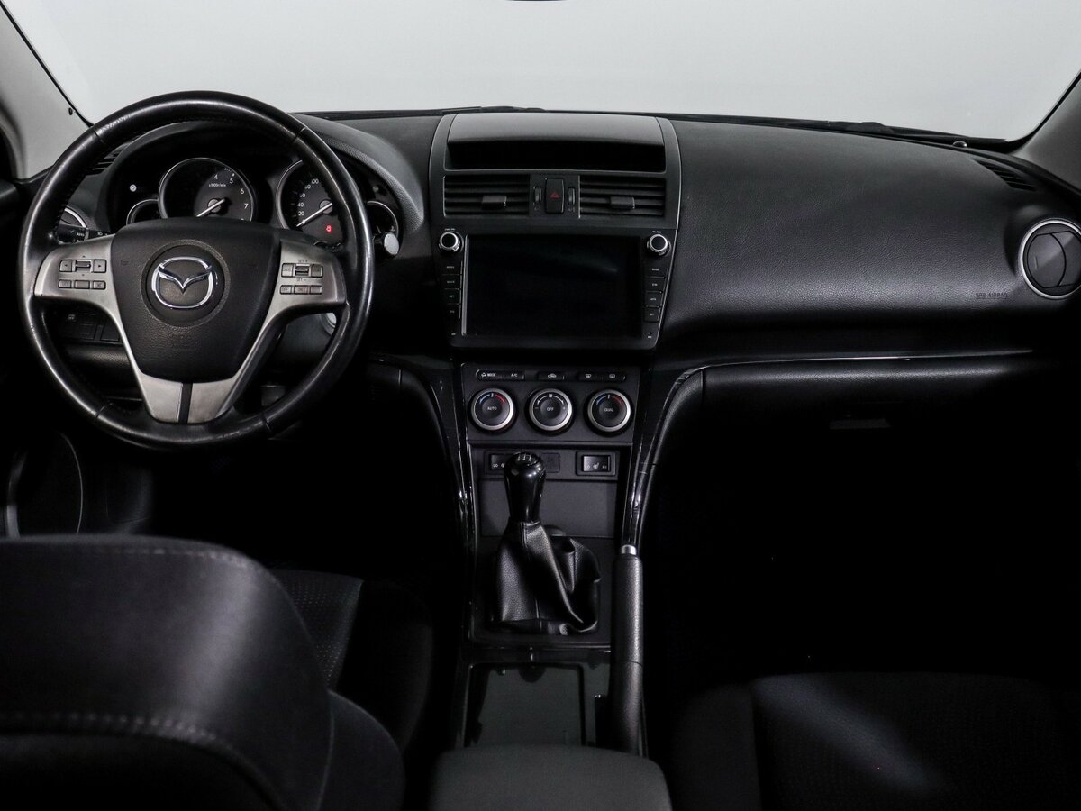 Mazda 6 с пробегом — 2008 год. Фото: #9