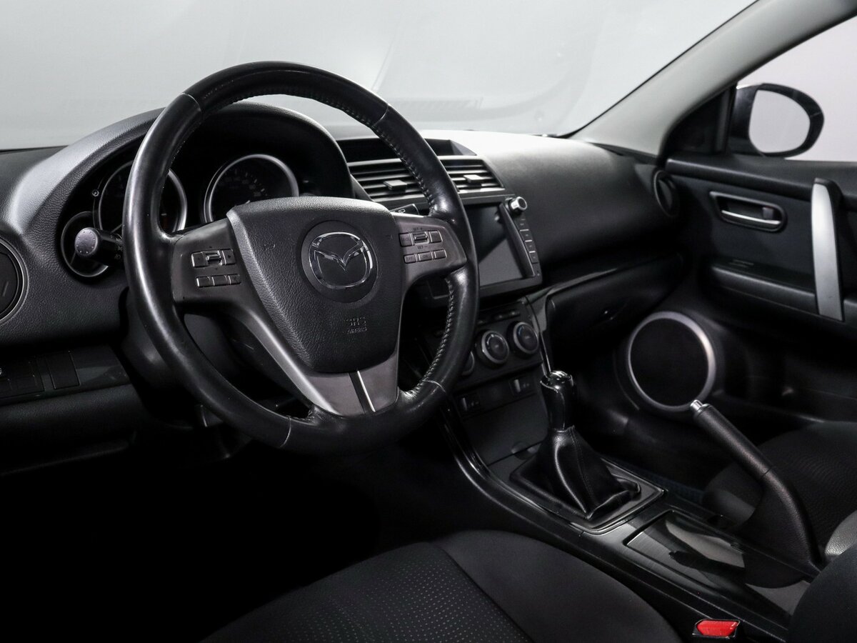 Mazda 6 с пробегом — 2008 год. Фото: #11