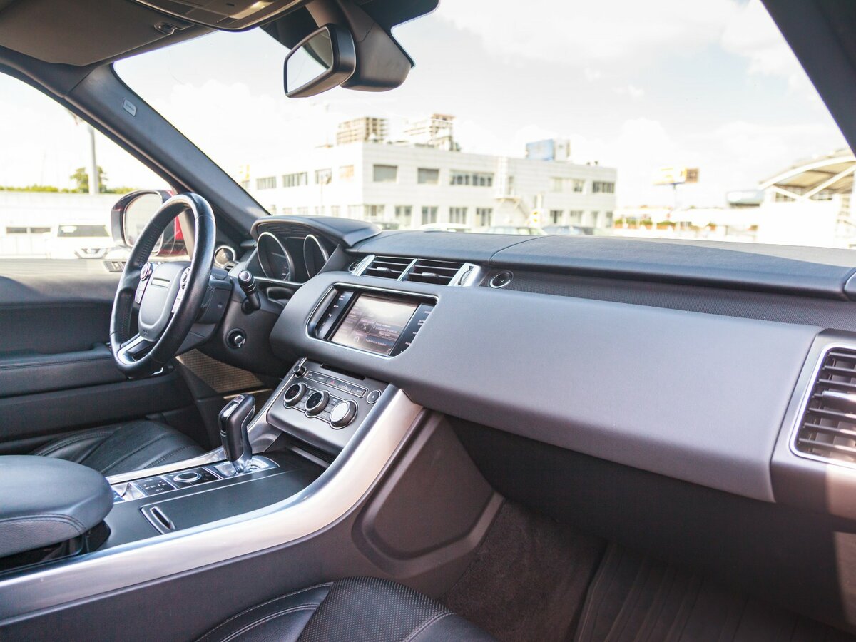 Land Rover Range Rover Sport с пробегом — 2013 год. Фото: #8