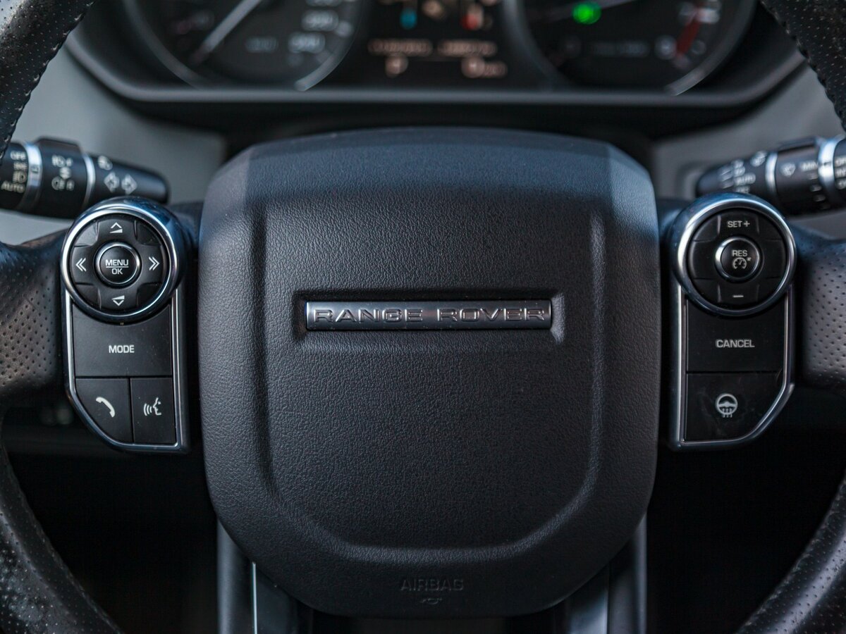 Land Rover Range Rover Sport с пробегом — 2013 год. Фото: #12