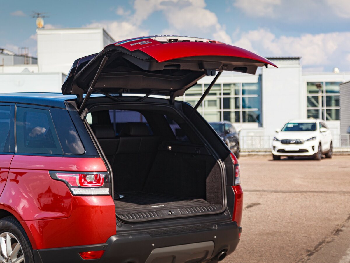 Land Rover Range Rover Sport с пробегом — 2013 год. Фото: #22