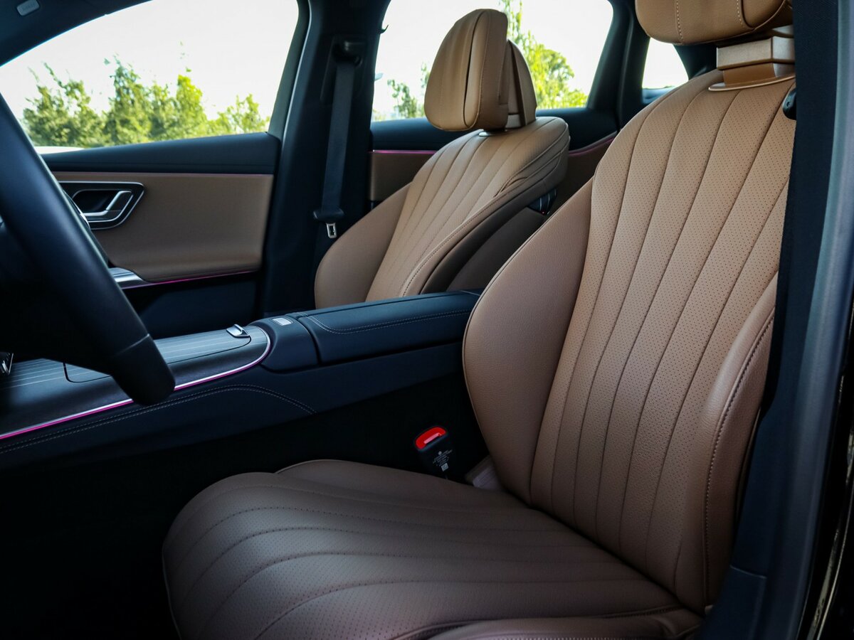 Mercedes-Benz E-Класс с пробегом — 2024 год. Фото: #16