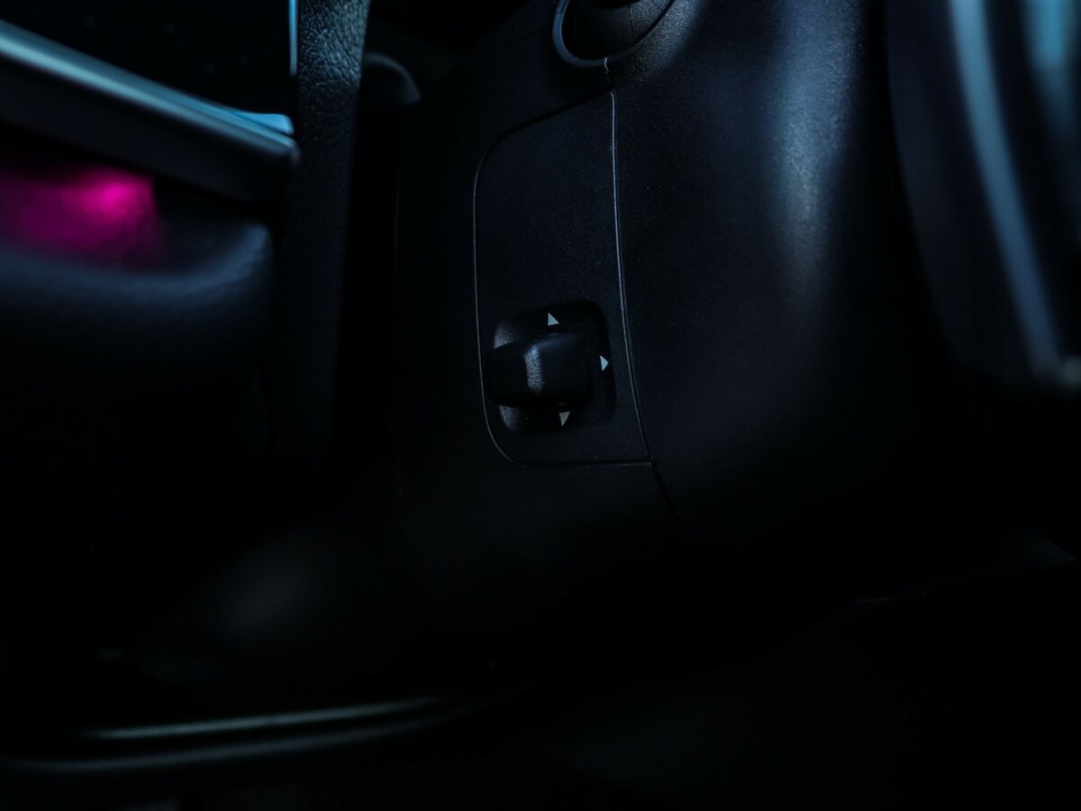 Mercedes-Benz E-Класс с пробегом — 2024 год. Фото: #29