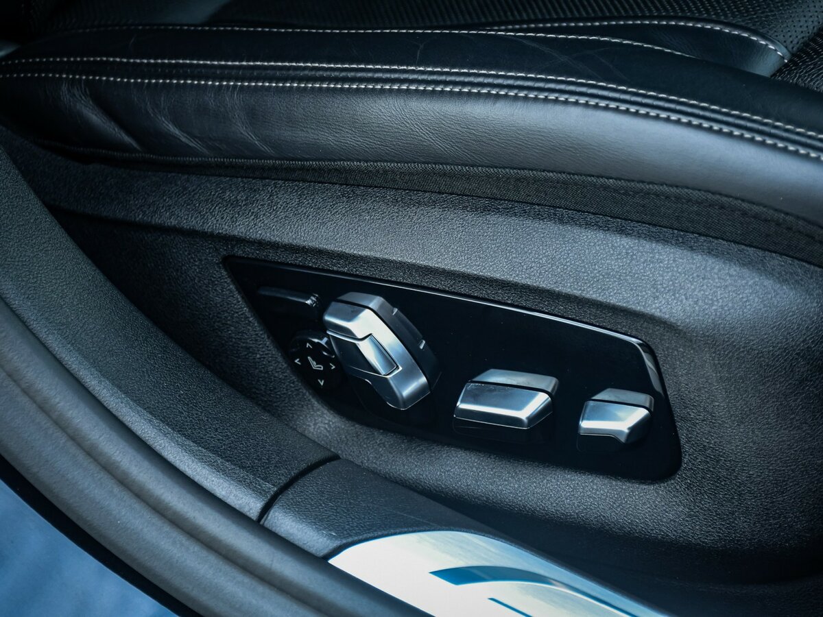 BMW 7 серии с пробегом — 2020 год. Фото: #19