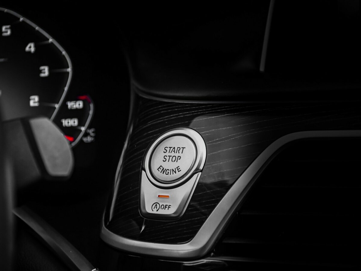 BMW 7 серии с пробегом — 2020 год. Фото: #34