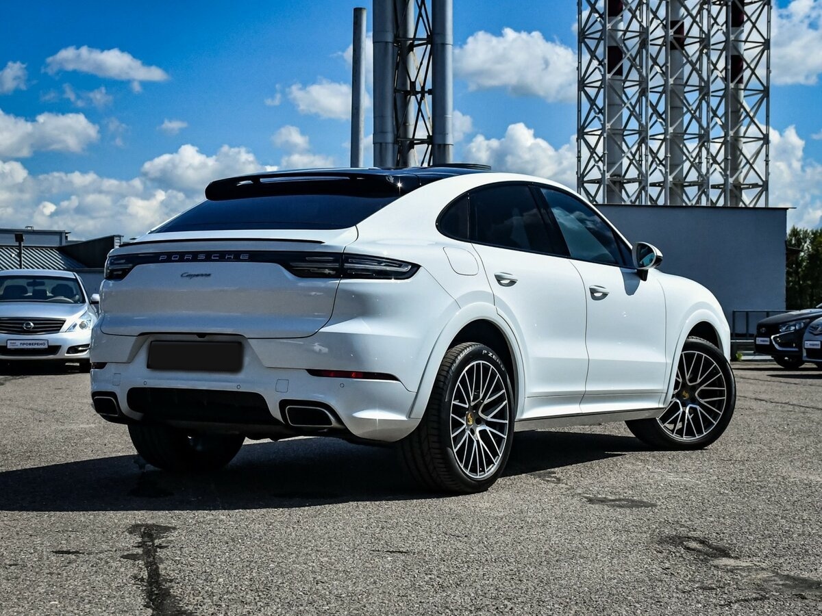Porsche Cayenne с пробегом — 2021 год. Фото: #1