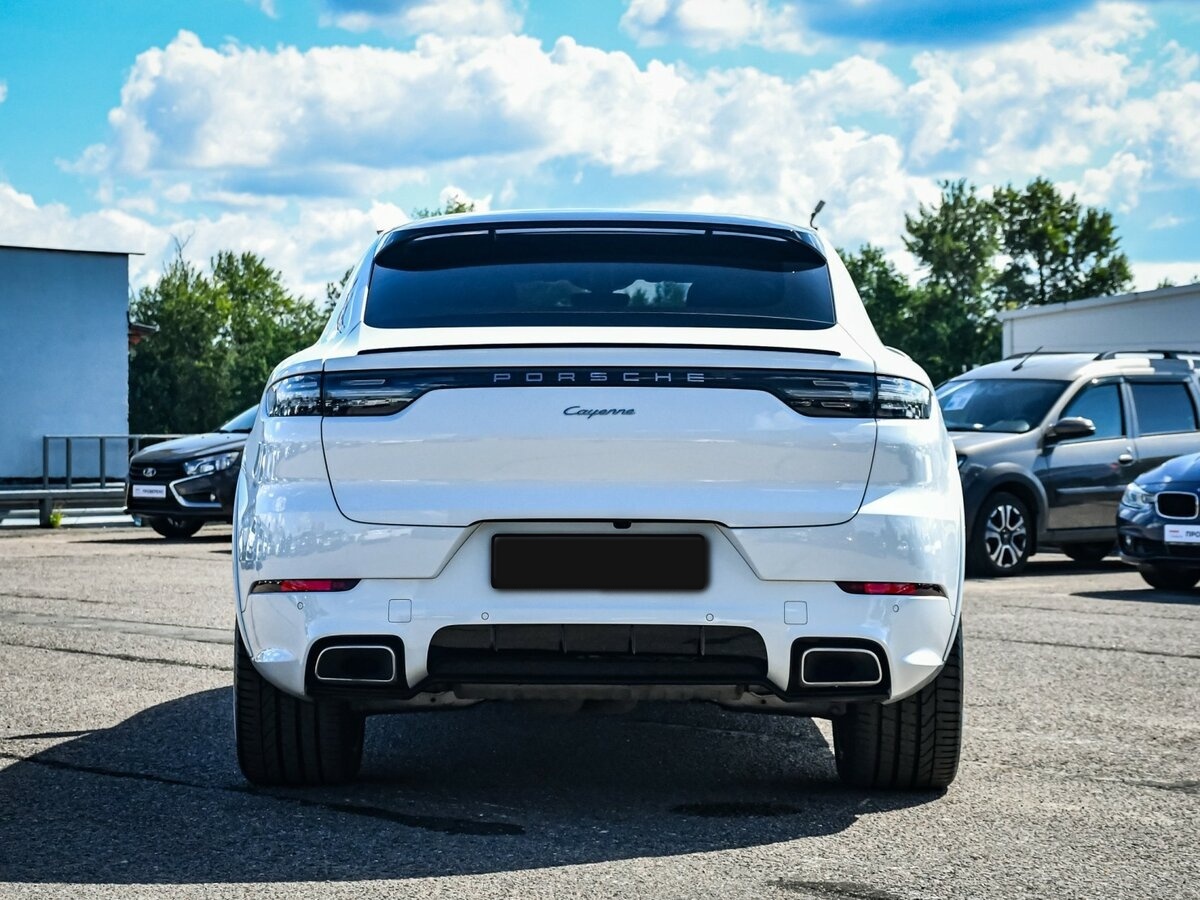 Porsche Cayenne с пробегом — 2021 год. Фото: #2