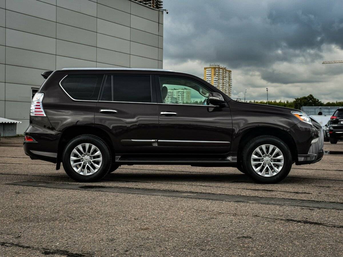 Lexus GX с пробегом — 2018 год. Фото: #3