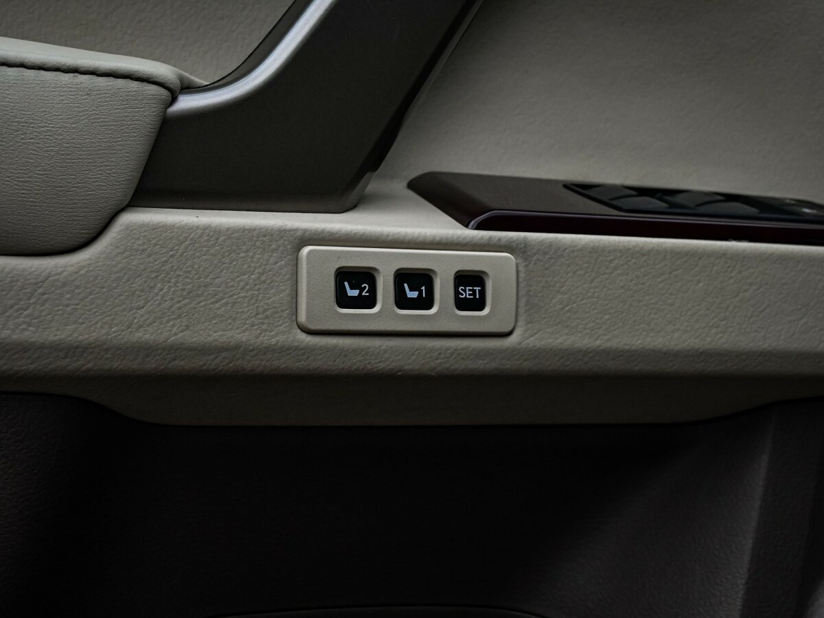 Lexus GX с пробегом — 2018 год. Фото: #19