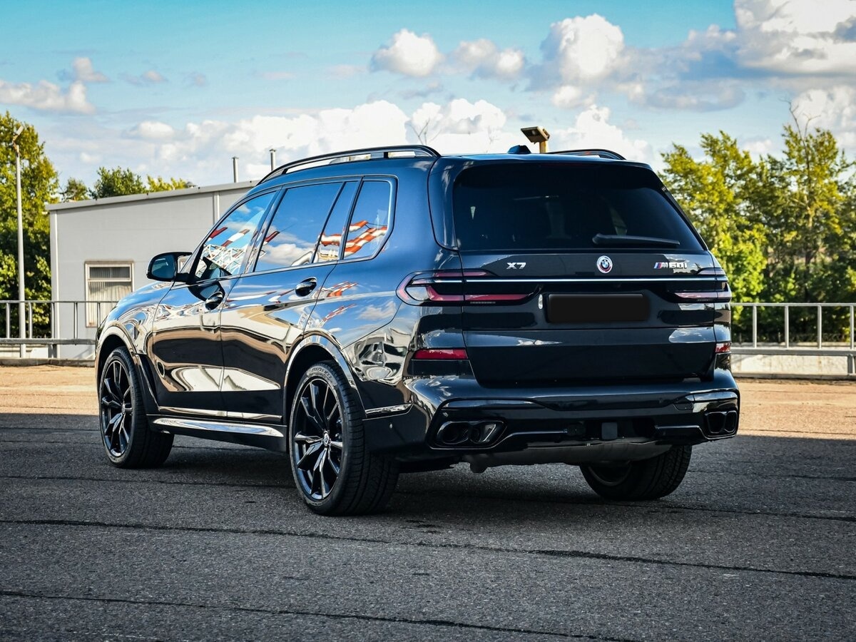 BMW X7 с пробегом — 2022 год. Фото: #6