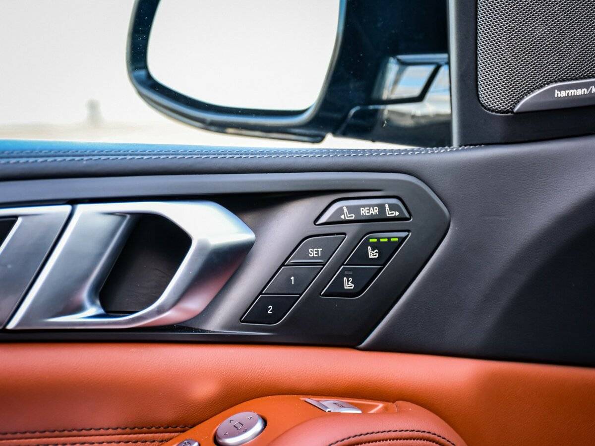 BMW X7 с пробегом — 2022 год. Фото: #18