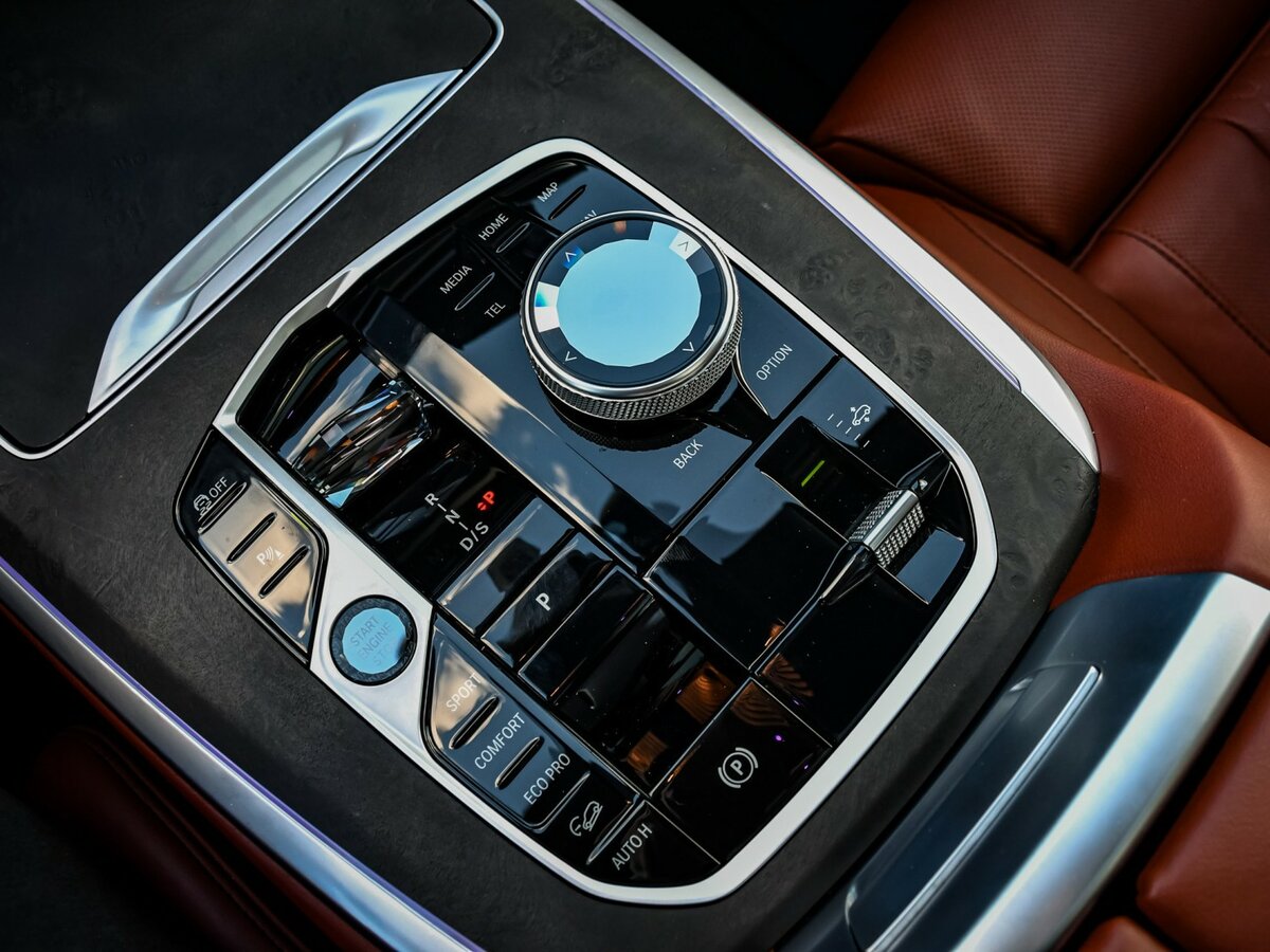 BMW X7 с пробегом — 2022 год. Фото: #29