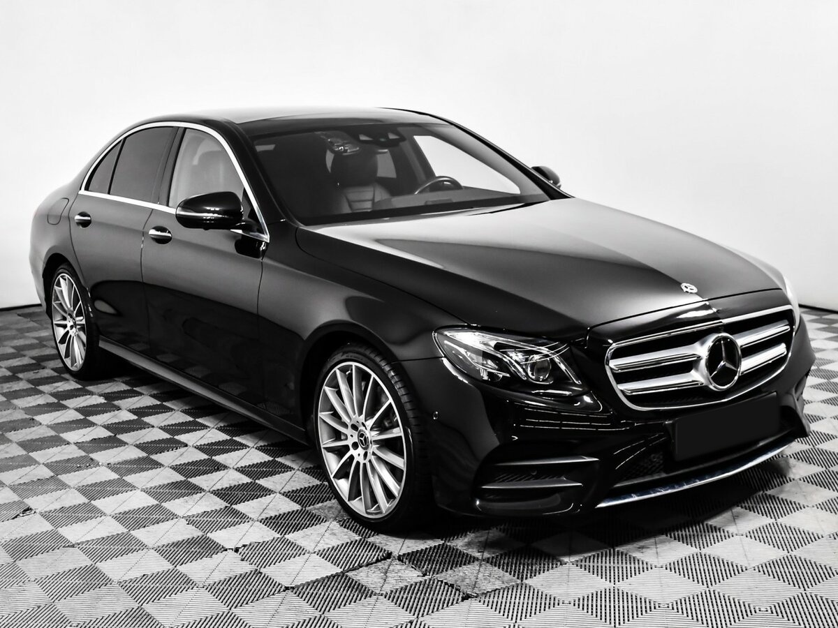 Mercedes-Benz E-Класс с пробегом — 2020 год. Фото: #2