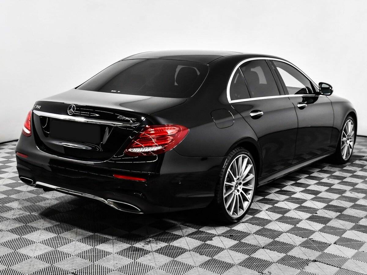 Mercedes-Benz E-Класс с пробегом — 2020 год. Фото: #4