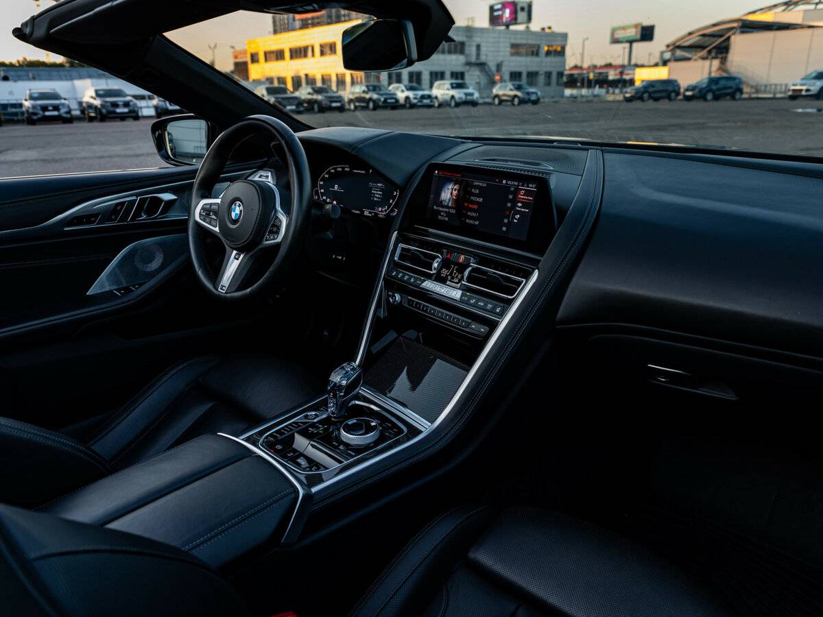 BMW 8 серии с пробегом — 2019 год. Фото: #19