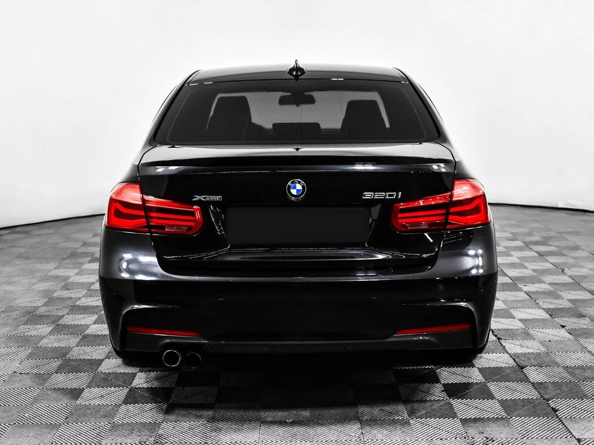 BMW 3 серии с пробегом — 2016 год. Фото: #5