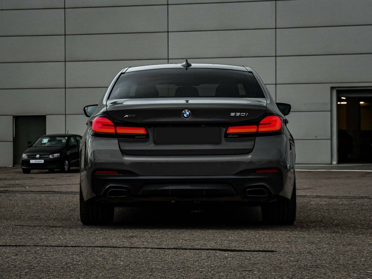 BMW 5 серии с пробегом — 2021 год. Фото: #5