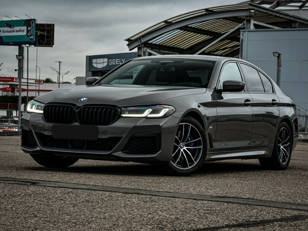 BMW 5 серии с пробегом — 2021 год. Фото: #13