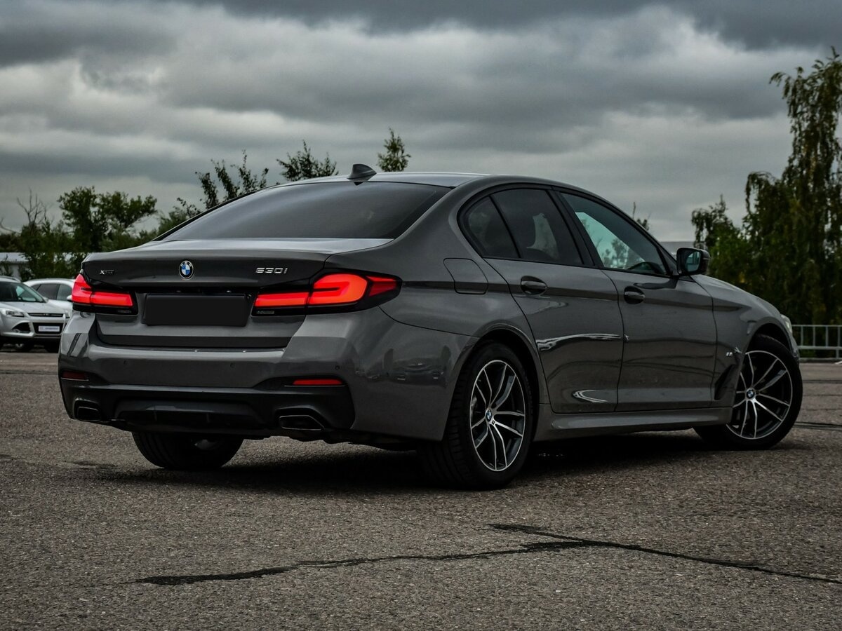 BMW 5 серии с пробегом — 2021 год. Фото: #16