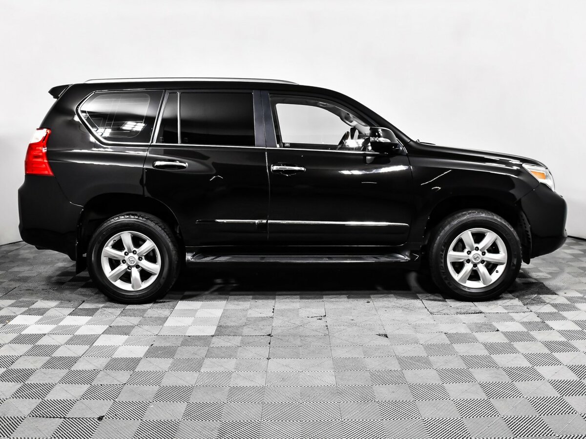 Lexus GX с пробегом — 2011 год. Фото: #3