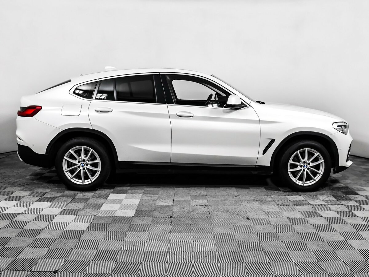 BMW X4 с пробегом — 2018 год. Фото: #3