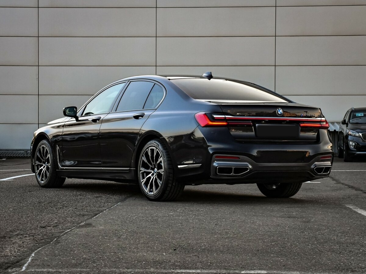 BMW 7 серии с пробегом — 2019 год. Фото: #6