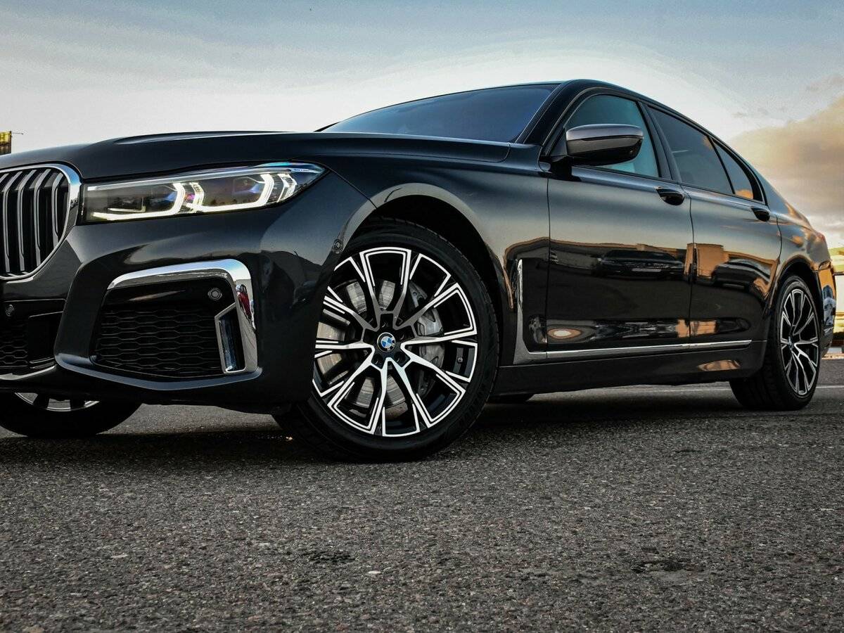 BMW 7 серии с пробегом — 2019 год. Фото: #26