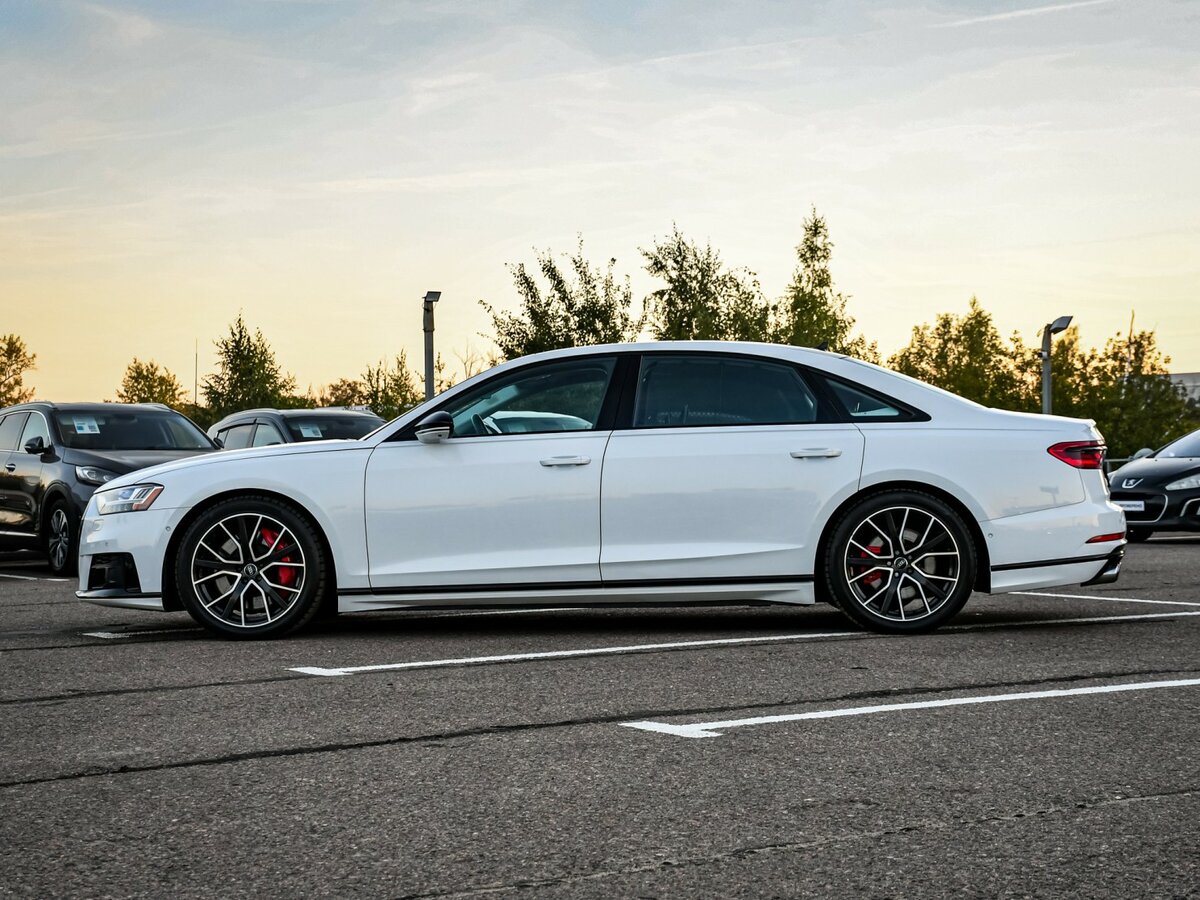 Audi S8 с пробегом — 2020 год. Фото: #6