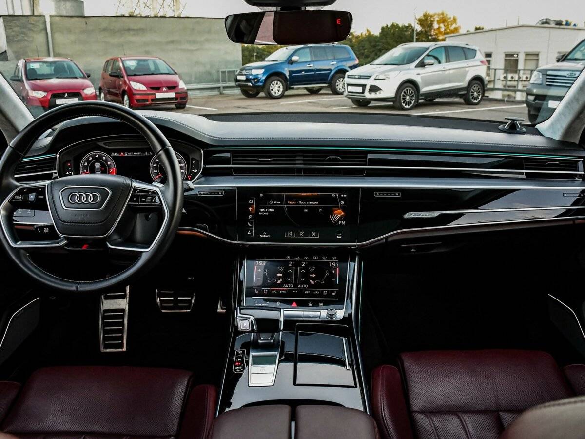 Audi S8 с пробегом — 2020 год. Фото: #9