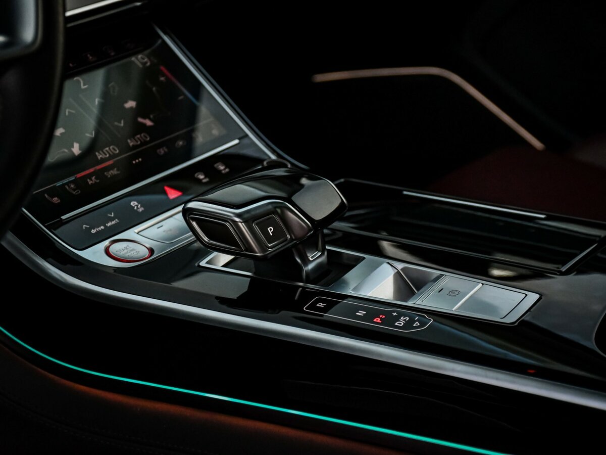 Audi S8 с пробегом — 2020 год. Фото: #19