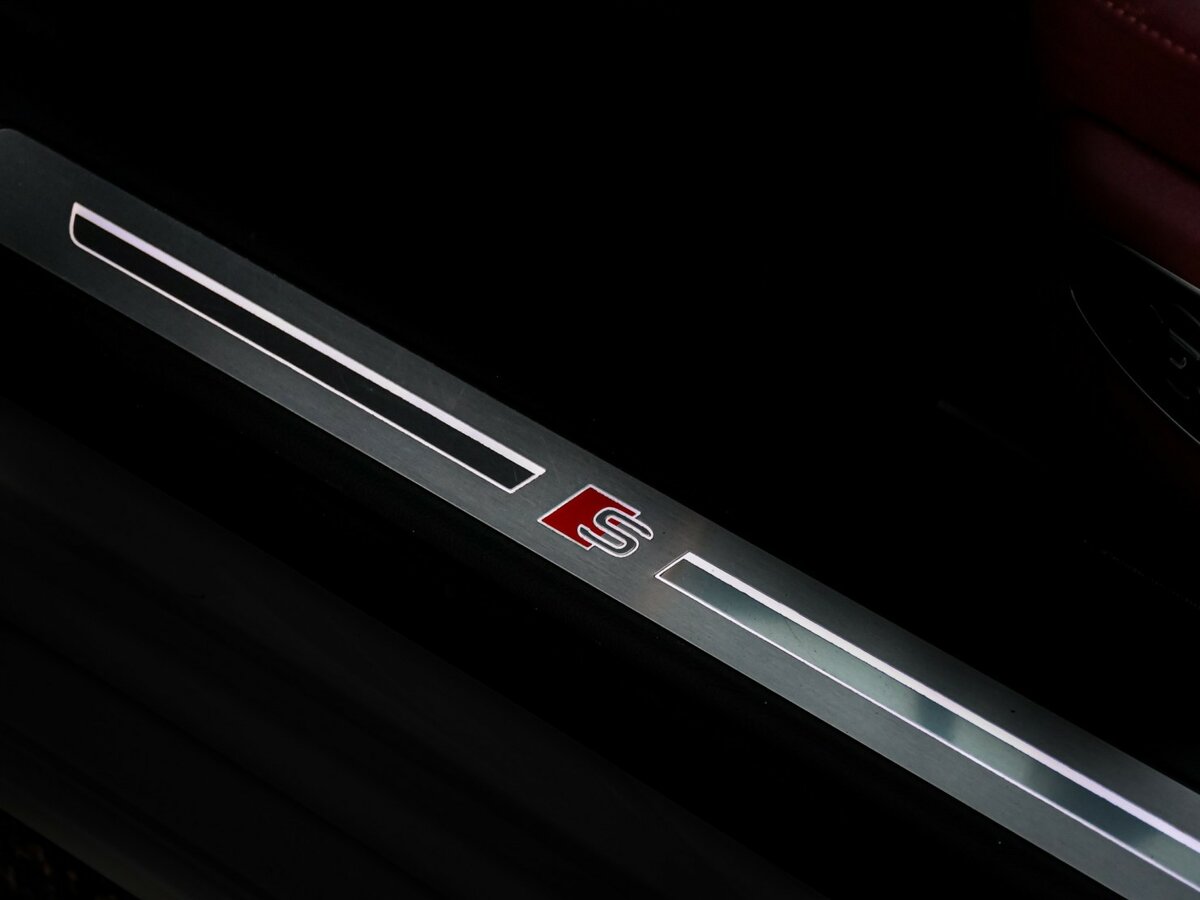 Audi S8 с пробегом — 2020 год. Фото: #20