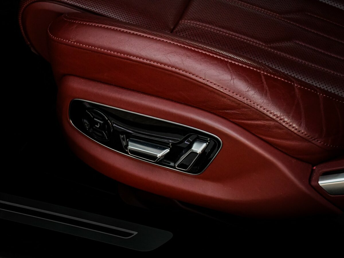 Audi S8 с пробегом — 2020 год. Фото: #22