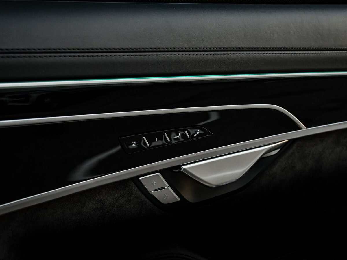 Audi S8 с пробегом — 2020 год. Фото: #31