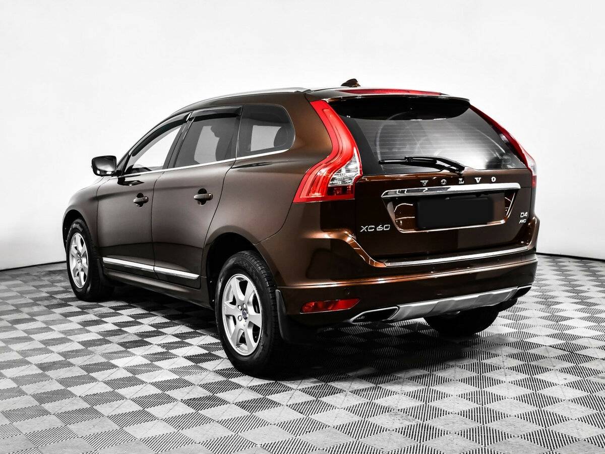Volvo XC60 с пробегом — 2015 год. Фото: #6