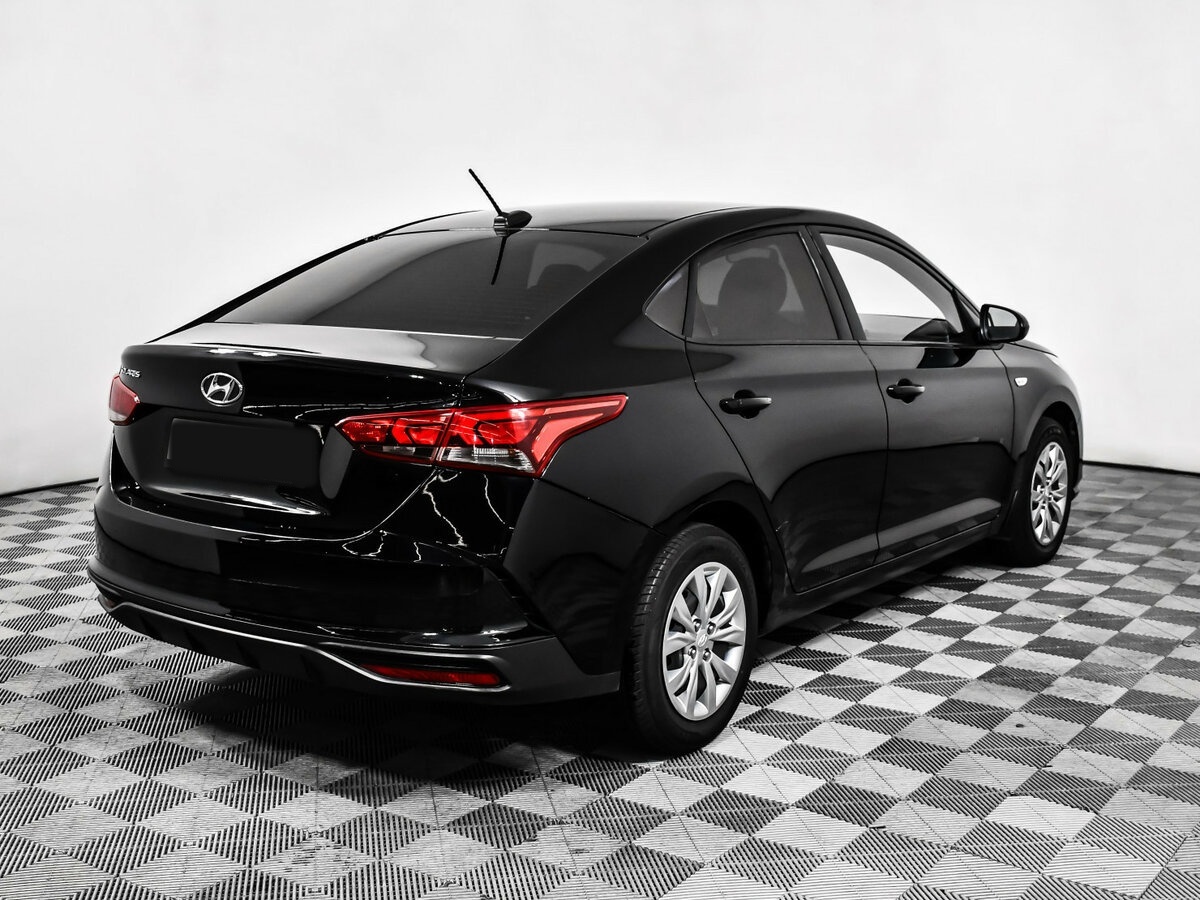 Hyundai Solaris с пробегом — 2021 год. Фото: #4