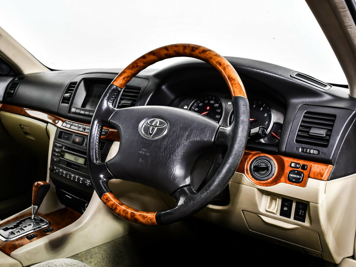 Toyota Mark II с пробегом — 2001 год. Фото: #6