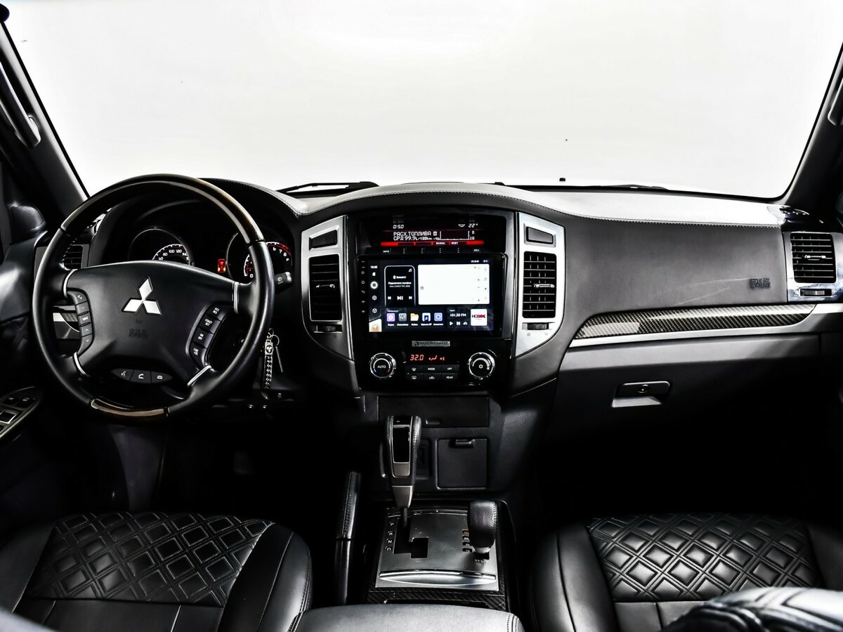 Mitsubishi Pajero с пробегом — 2019 год. Фото: #8