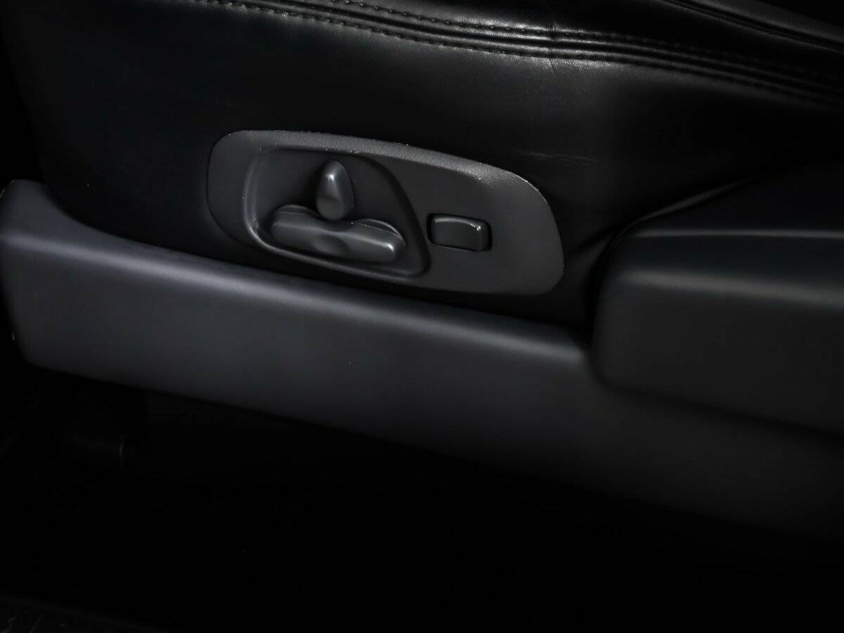 Mitsubishi Pajero с пробегом — 2019 год. Фото: #17