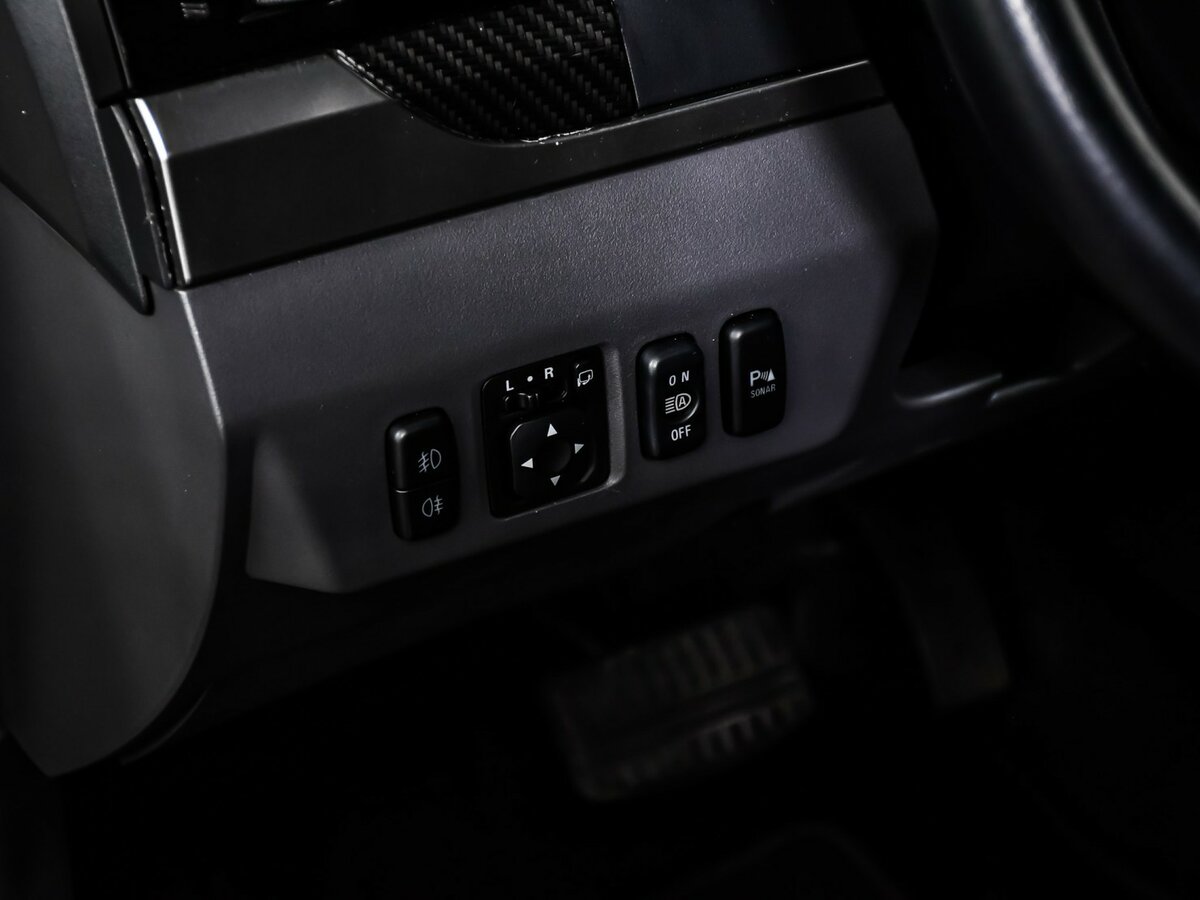 Mitsubishi Pajero с пробегом — 2019 год. Фото: #18