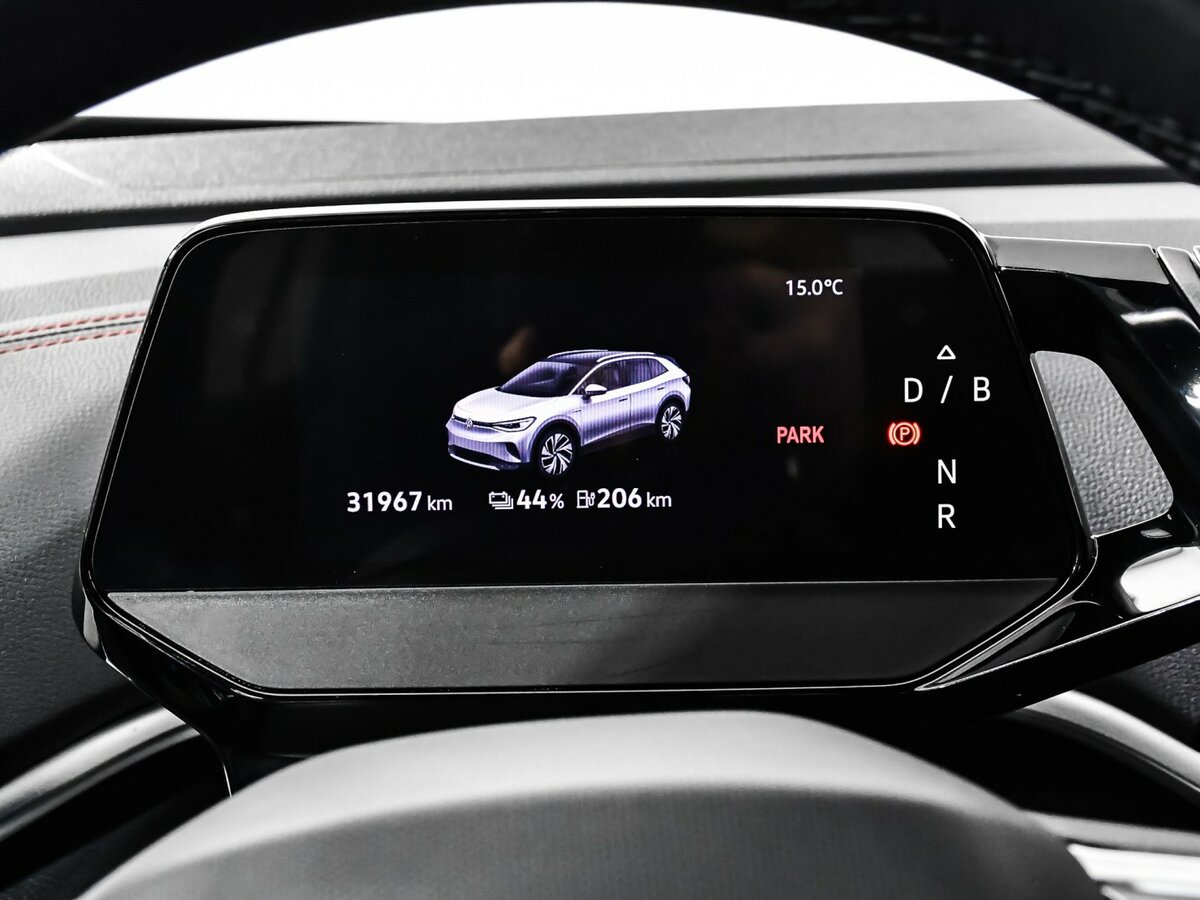 Volkswagen ID.4 с пробегом — 2023 год. Фото: #8