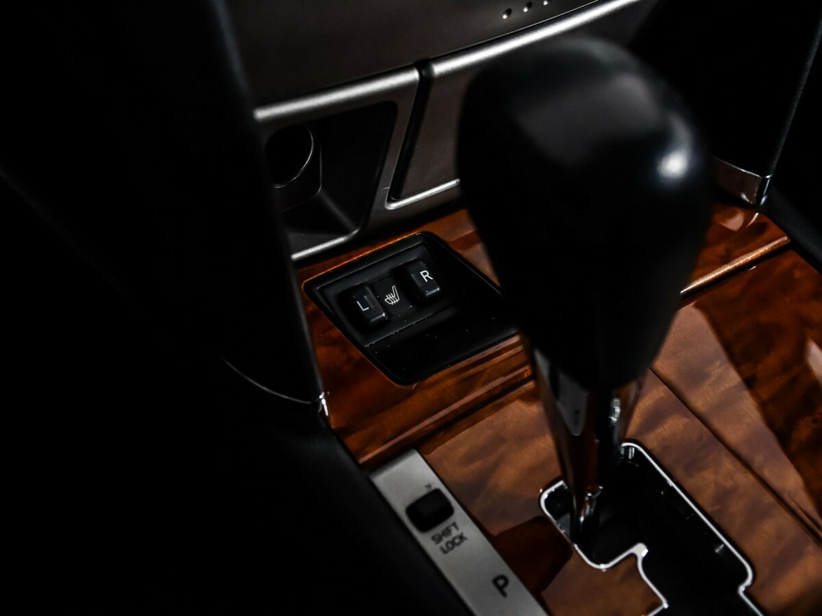 Toyota Camry с пробегом — 2008 год. Фото: #14