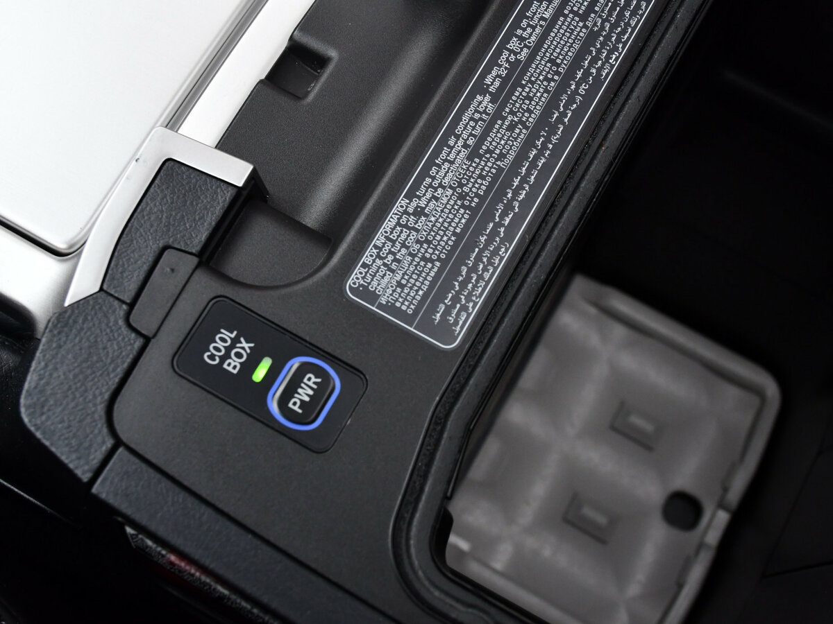 Toyota Land Cruiser с пробегом — 2017 год. Фото: #28