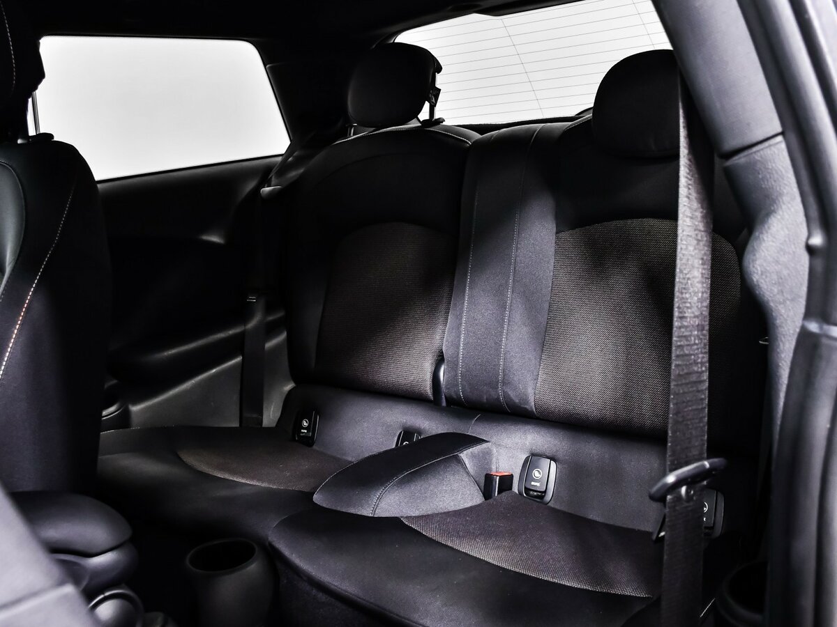 Mini Hatch с пробегом — 2019 год. Фото: #12