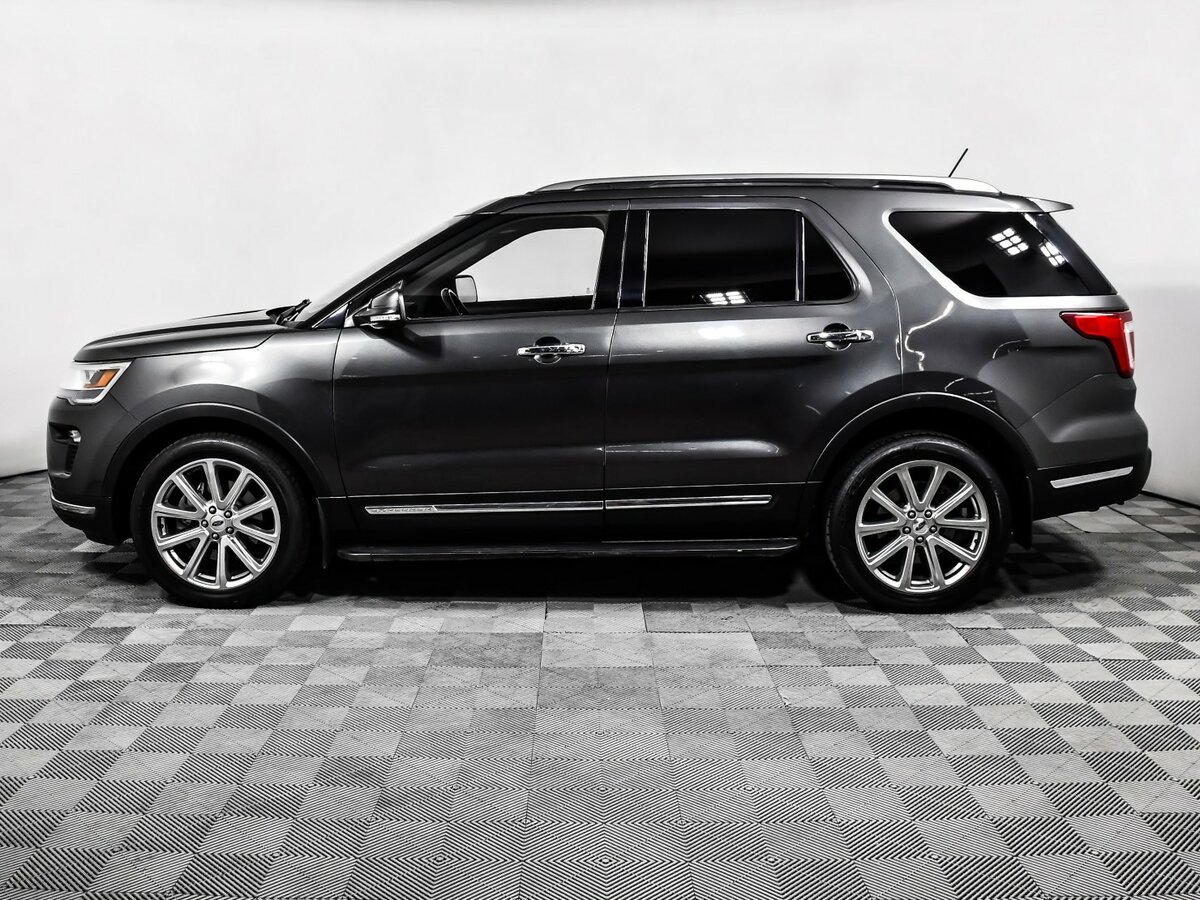 Ford Explorer с пробегом — 2018 год. Фото: #7