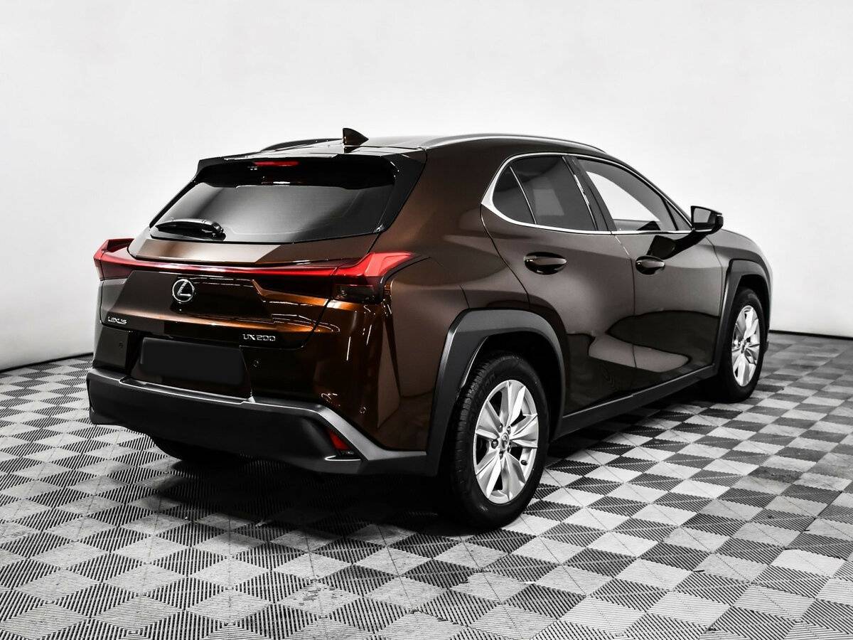 Lexus UX с пробегом — 2021 год. Фото: #4