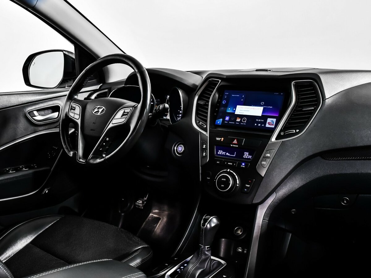 Hyundai Santa Fe с пробегом — 2017 год. Фото: #8